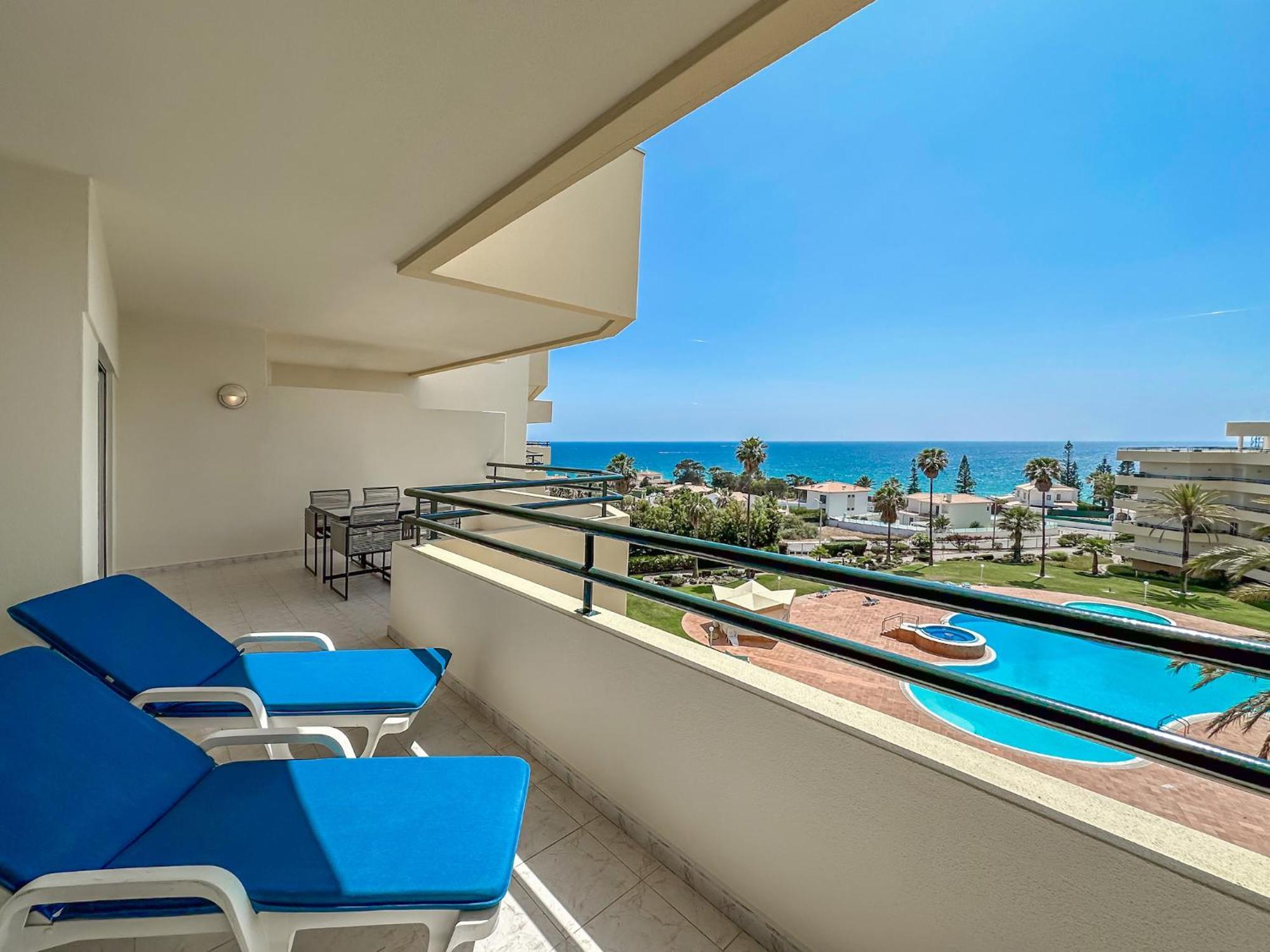 Luxury Apart Wstunning Sea Views, Walk Beach Albufeira Exterior photo