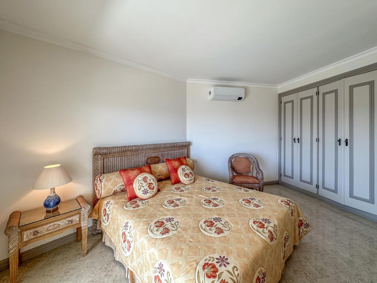 Luxury Apart Wstunning Sea Views, Walk Beach Albufeira Exterior photo